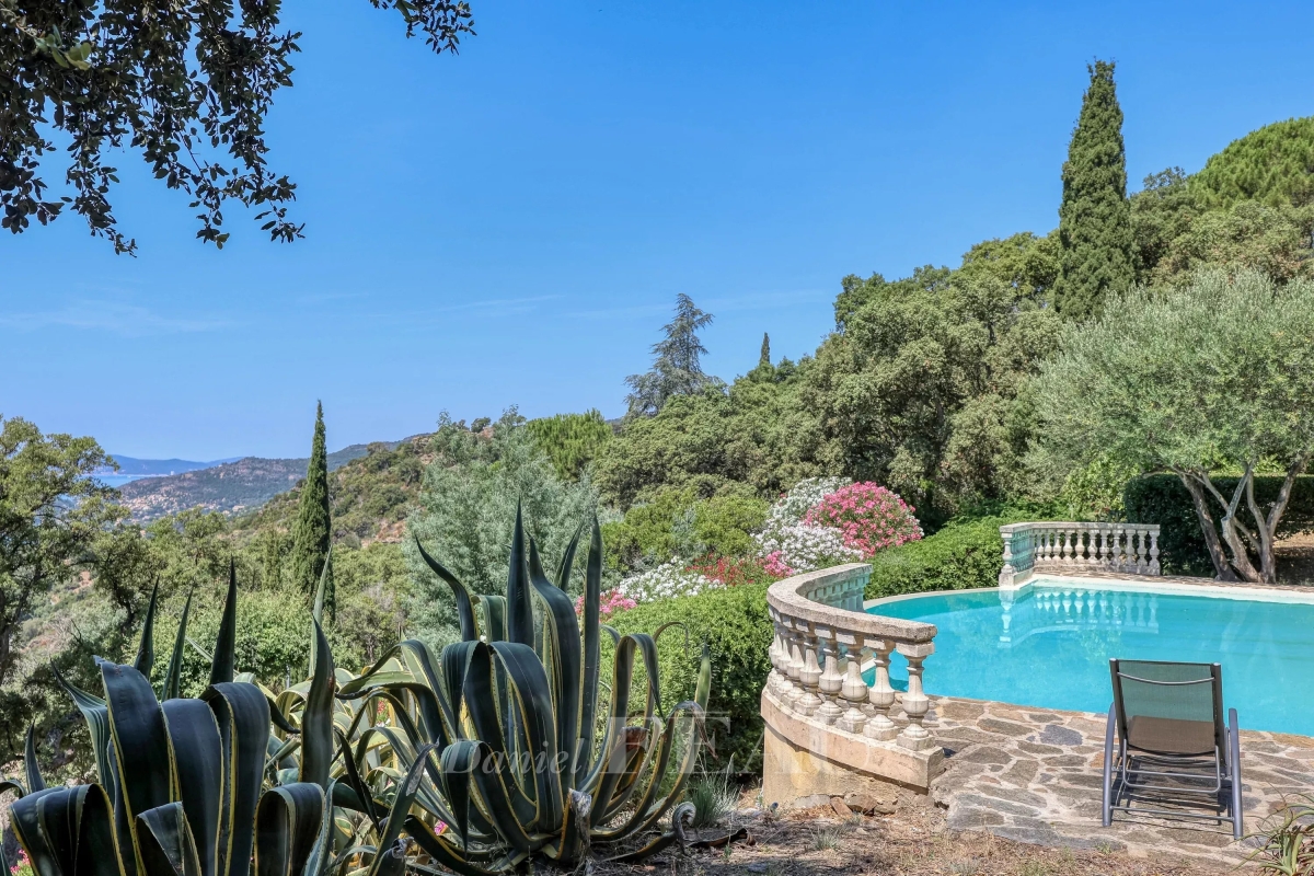 Luxury House for sale in Rayol Canadel sur Mer, 3 885 000 €, Photo 6