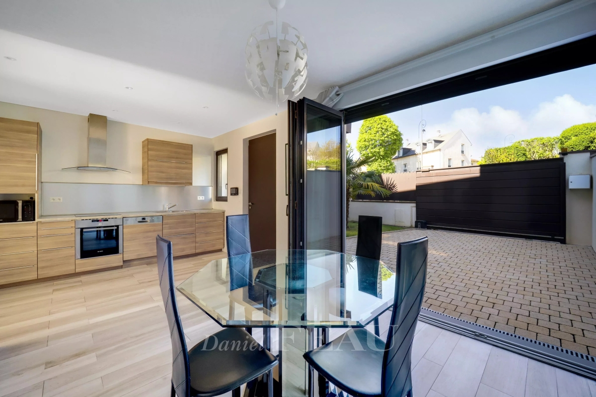 Maison de luxe à vendre à Versailles, 1 195 000 €, Photo 6