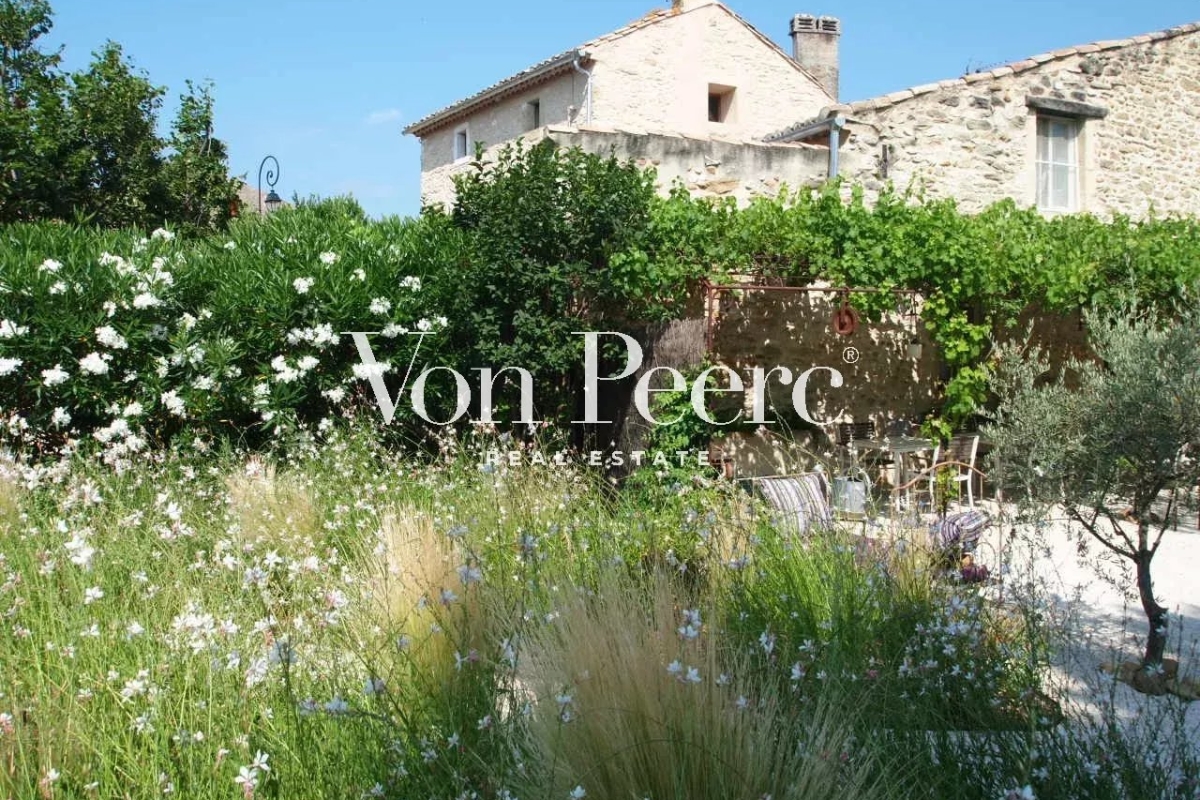 Luxury House for sale in Saint-Laurent-des-Arbres, 998 000 €, Photo 1