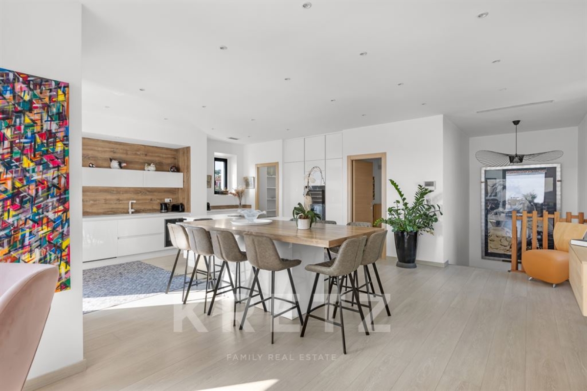 Maison de luxe à vendre à Cannes, 1 750 000 €, Photo 2
