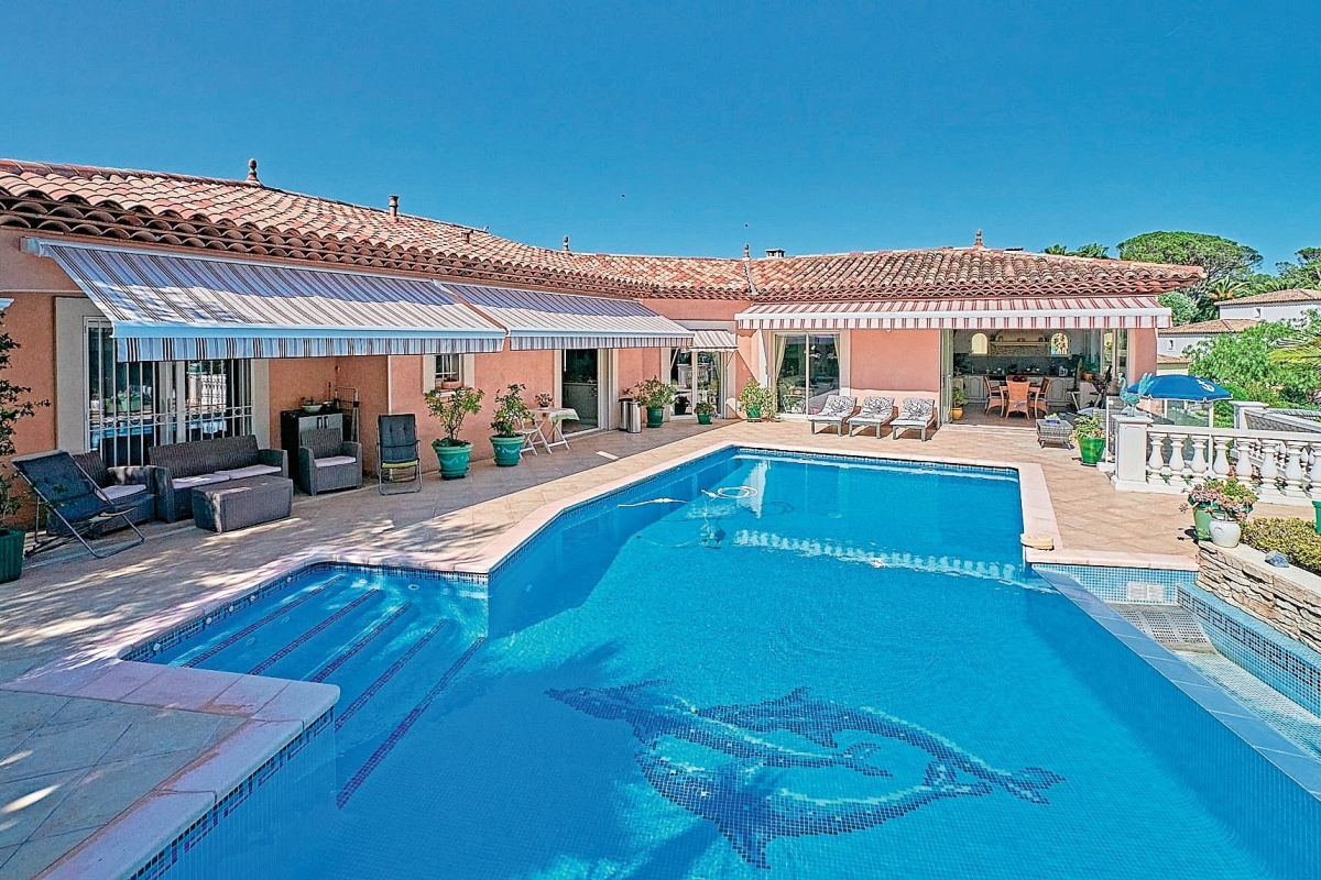 Maison de luxe à vendre à Saint-Raphaël, 1 370 000 €, Photo 2