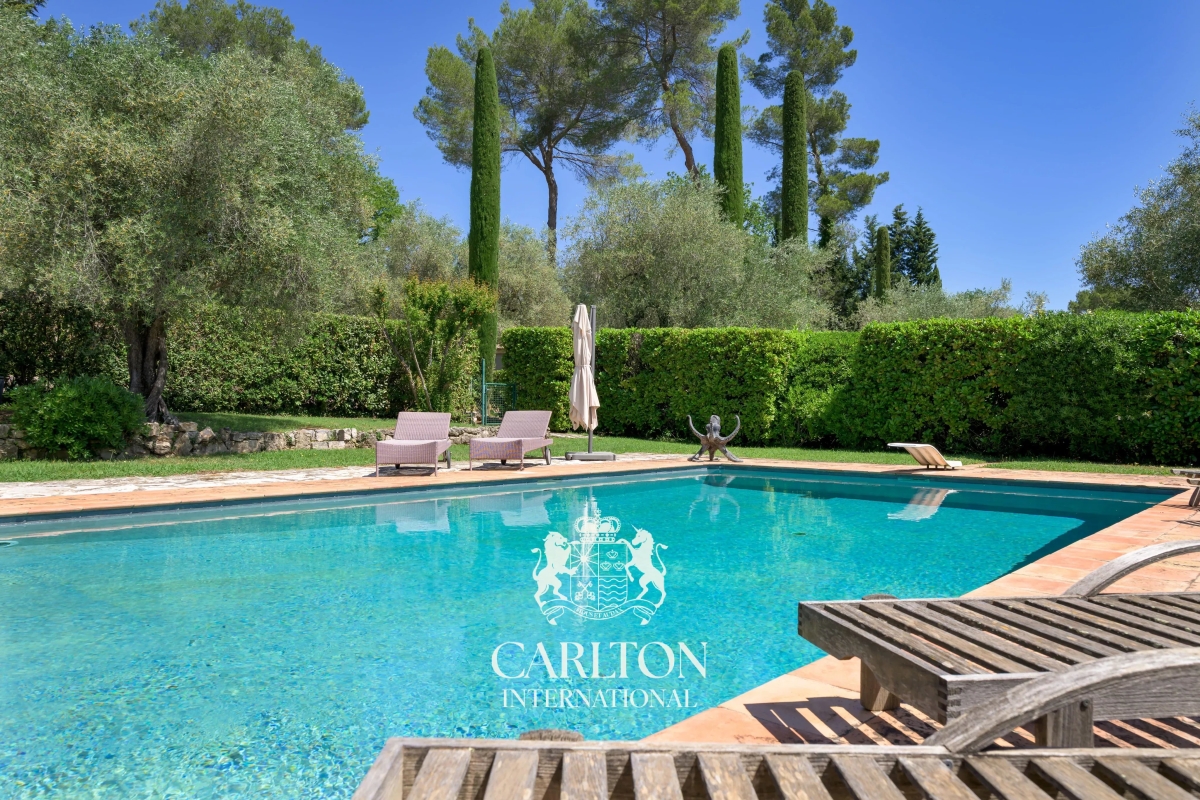 Maison de luxe à vendre à Valbonne, 3 950 000 €, Photo 2