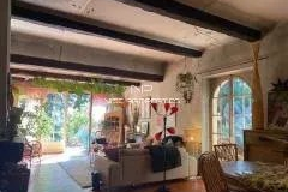 Maison de luxe à vendre à Antibes, 950 000 €, Photo 7