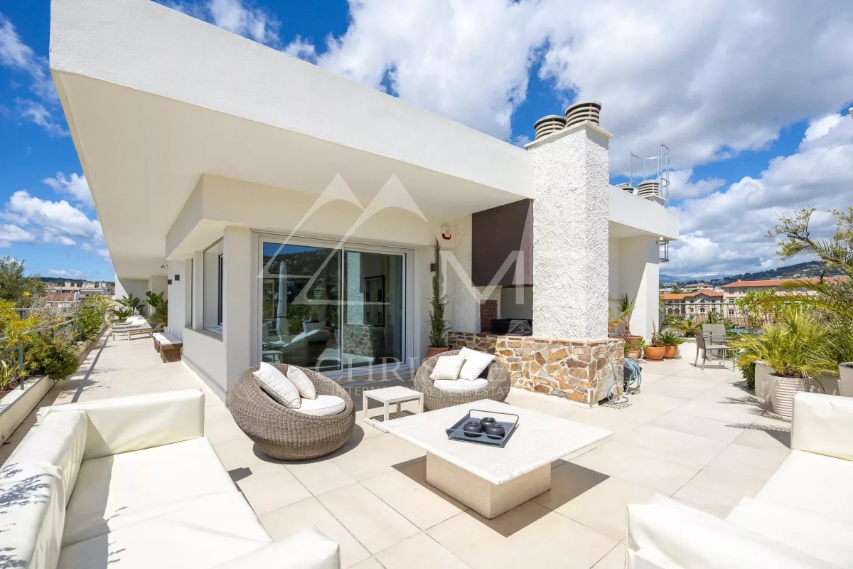 Luxury Apartment for sale in Cannes, 1 990 000 €, Photo 1