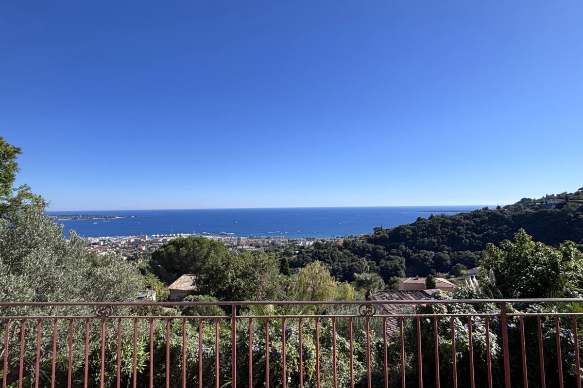 Luxury House for sale in Vallauris, 1 300 000 €, Photo 3
