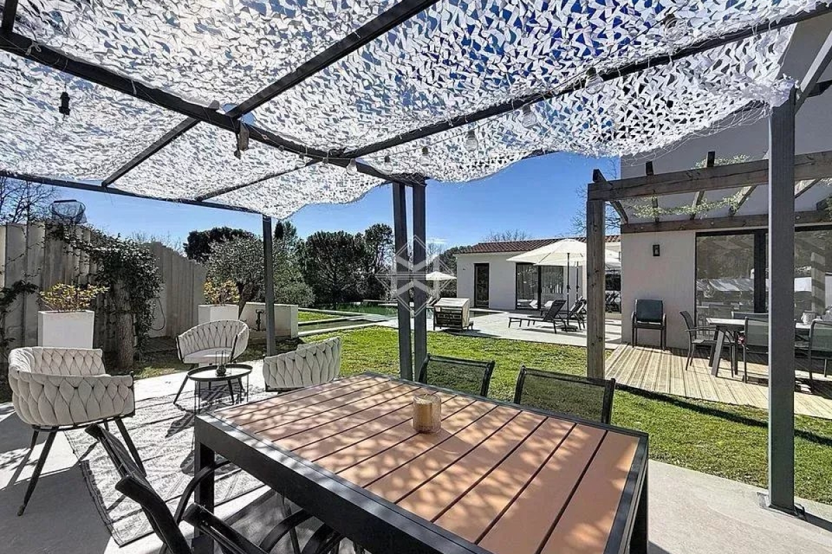 Maison de luxe à vendre à Roquefort-les-Pins, 2 790 000 €, Photo 5
