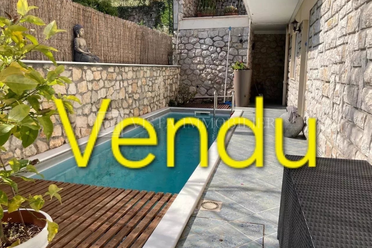 Appartement de luxe à vendre à Roquebrune-Cap-Martin, 619 000 €, Photo 1