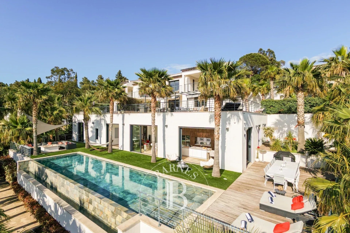 Luxury House for sale in Les Issambres, 4 490 000 €, Photo 2