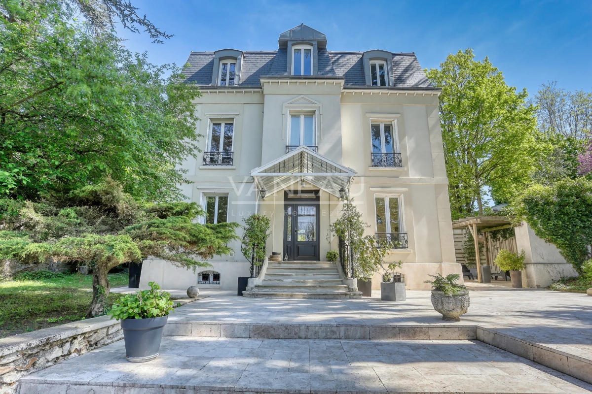 Luxury House for sale in Montmorency, 1 548 000 €, Photo 2