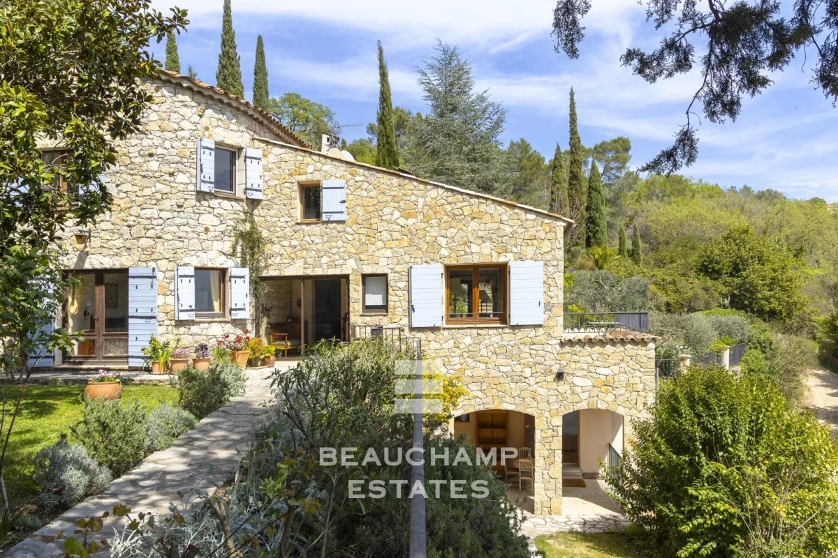 Luxury House for sale in Fayence, 1 800 000 €, Photo 2
