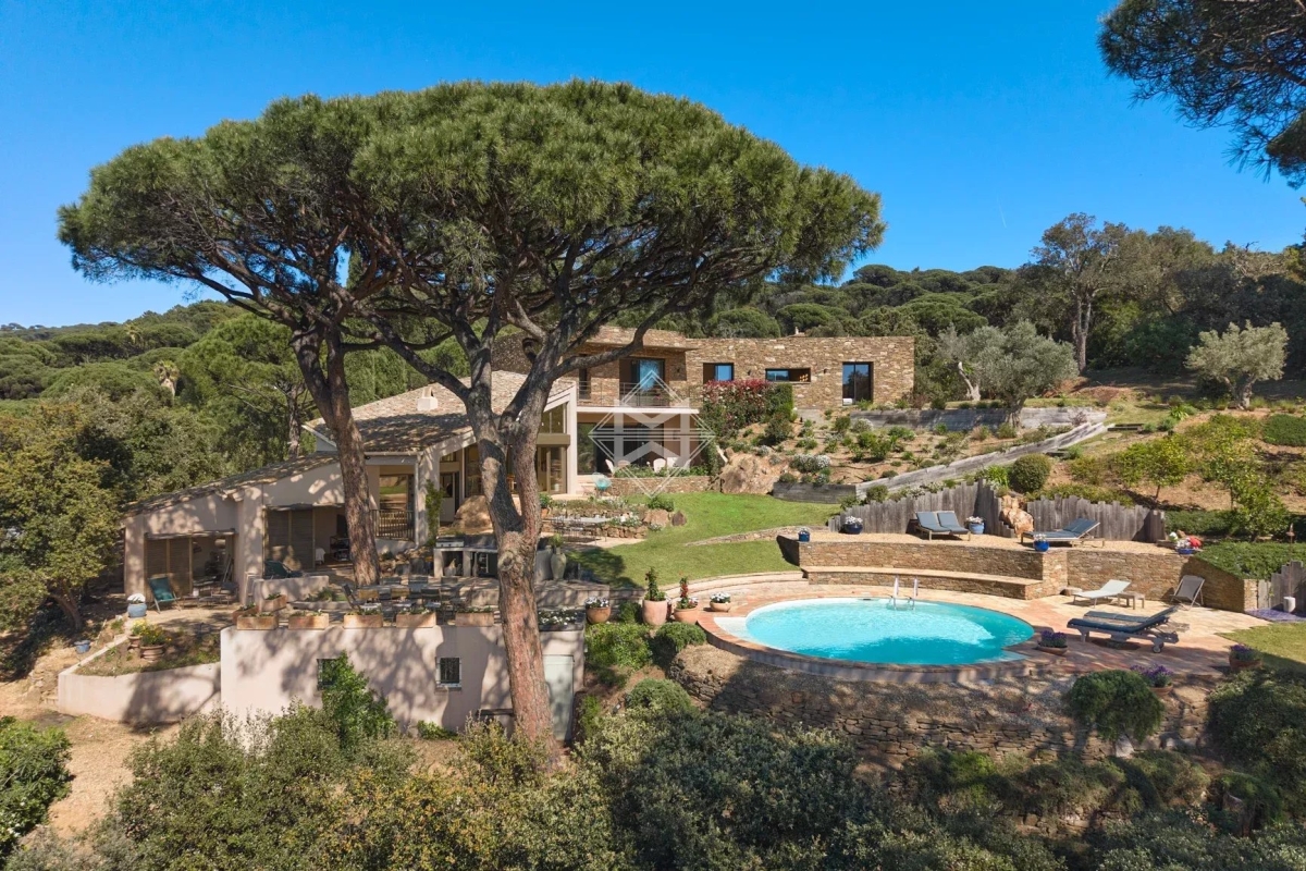 Luxury House for sale in La Croix-Valmer, 5 480 000 €, Photo 2