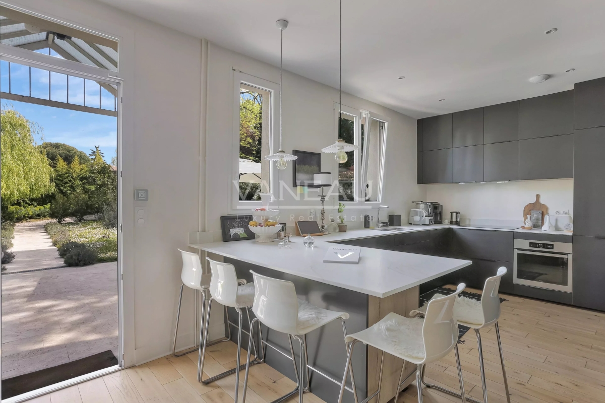 Luxury House for sale in Montmorency, 1 548 000 €, Photo 6