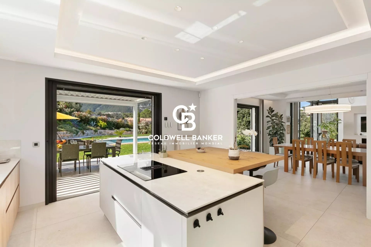 Maison de luxe à vendre à Roquefort-les-Pins, 2 990 000 €, Photo 7