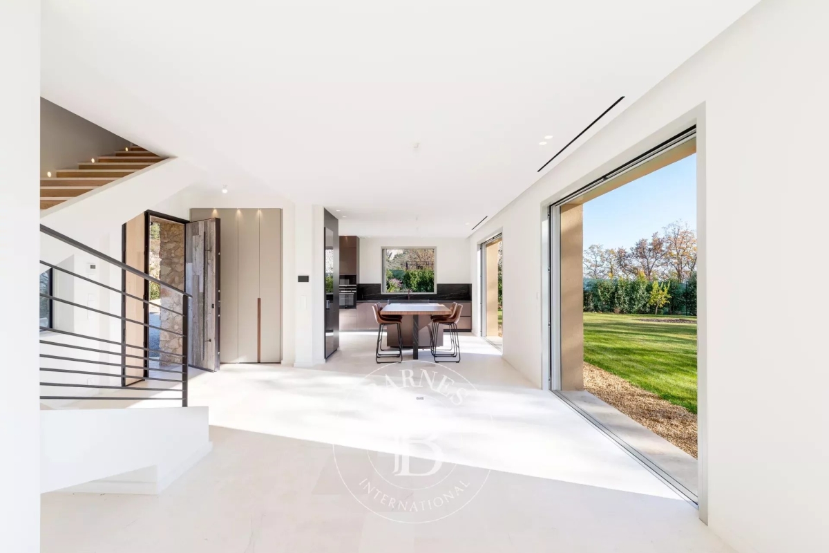 Maison de luxe à vendre à Vence, 1 745 000 €, Photo 7