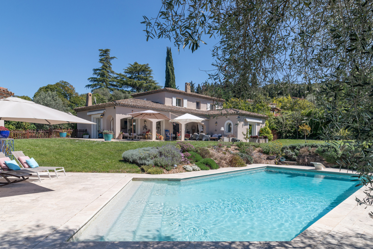 Maison de luxe à vendre à Mougins, 2 150 000 €, Photo 1