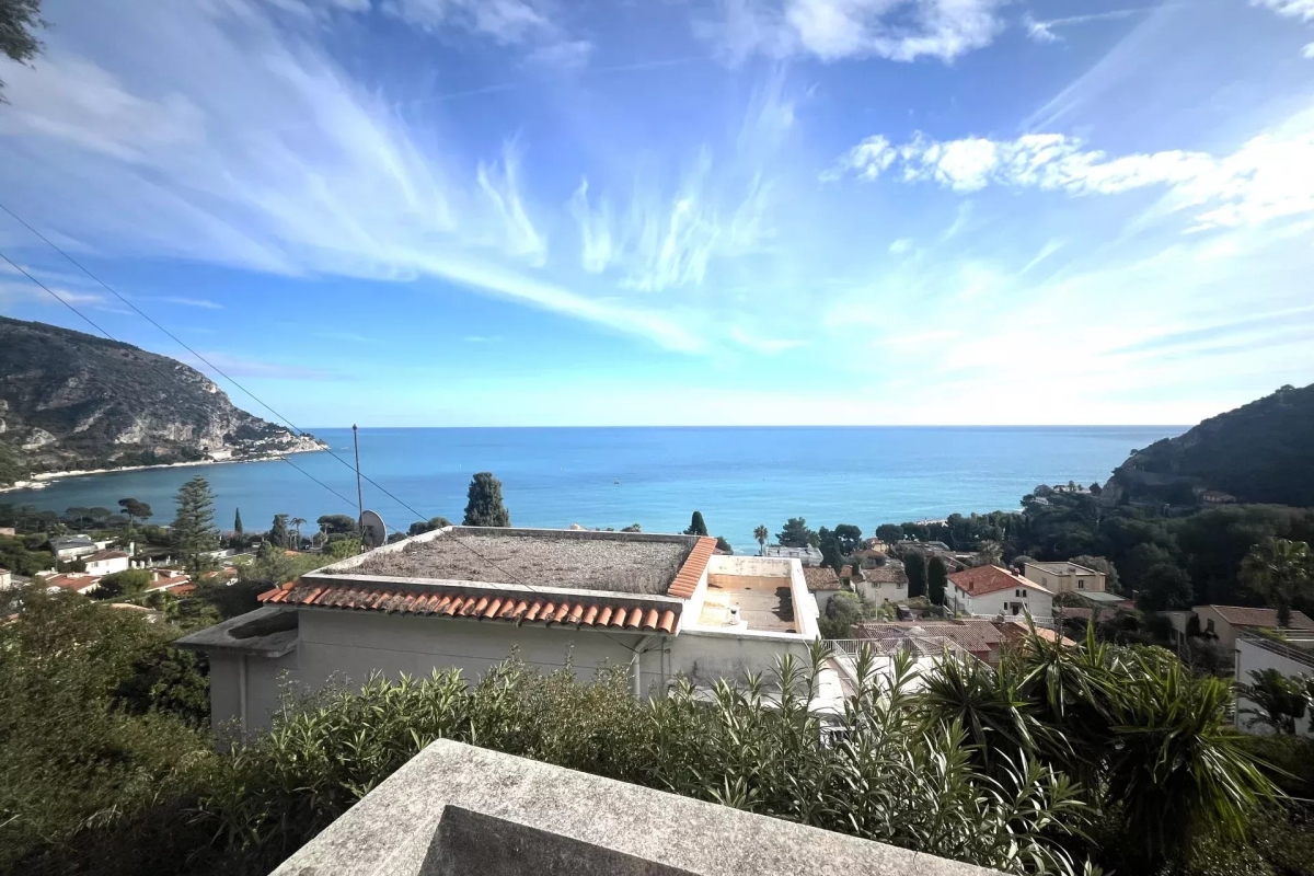 Luxury Apartment for sale in Èze, 2 100 000 €, Photo 1