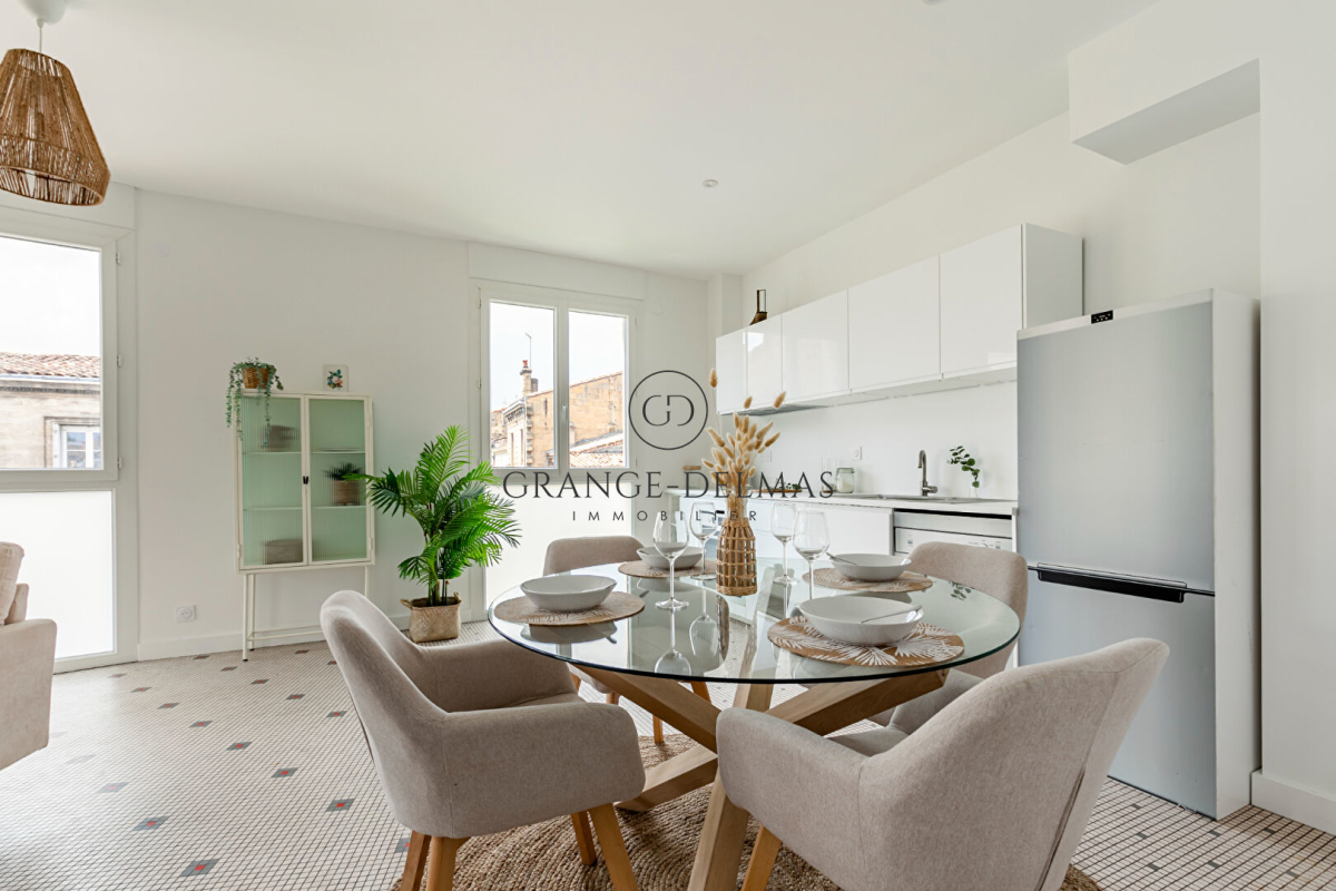 Appartement de luxe à vendre à Bordeaux, 535 000 €, Photo 2