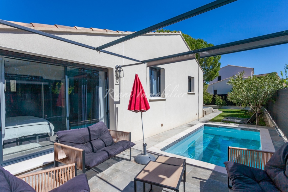 Maison de luxe à vendre à L Isle-sur-La-Sorgue, 493 000 €, Photo 2