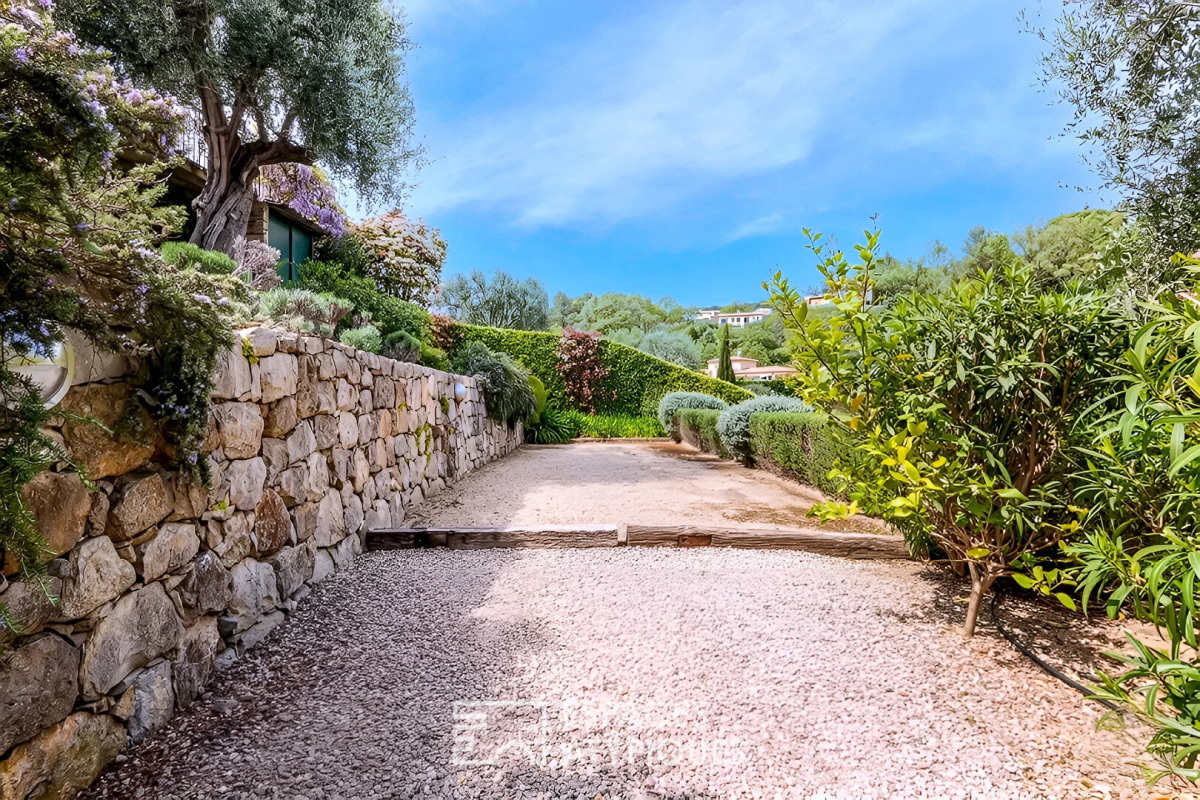 Maison de luxe à vendre à Châteauneuf-Grasse, 995 000 €, Photo 7