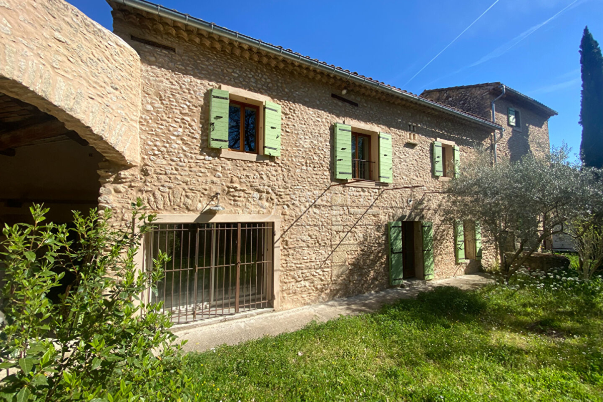 Maison de luxe à vendre à Cabrières-d'Avignon, 730 000 €, Photo 1