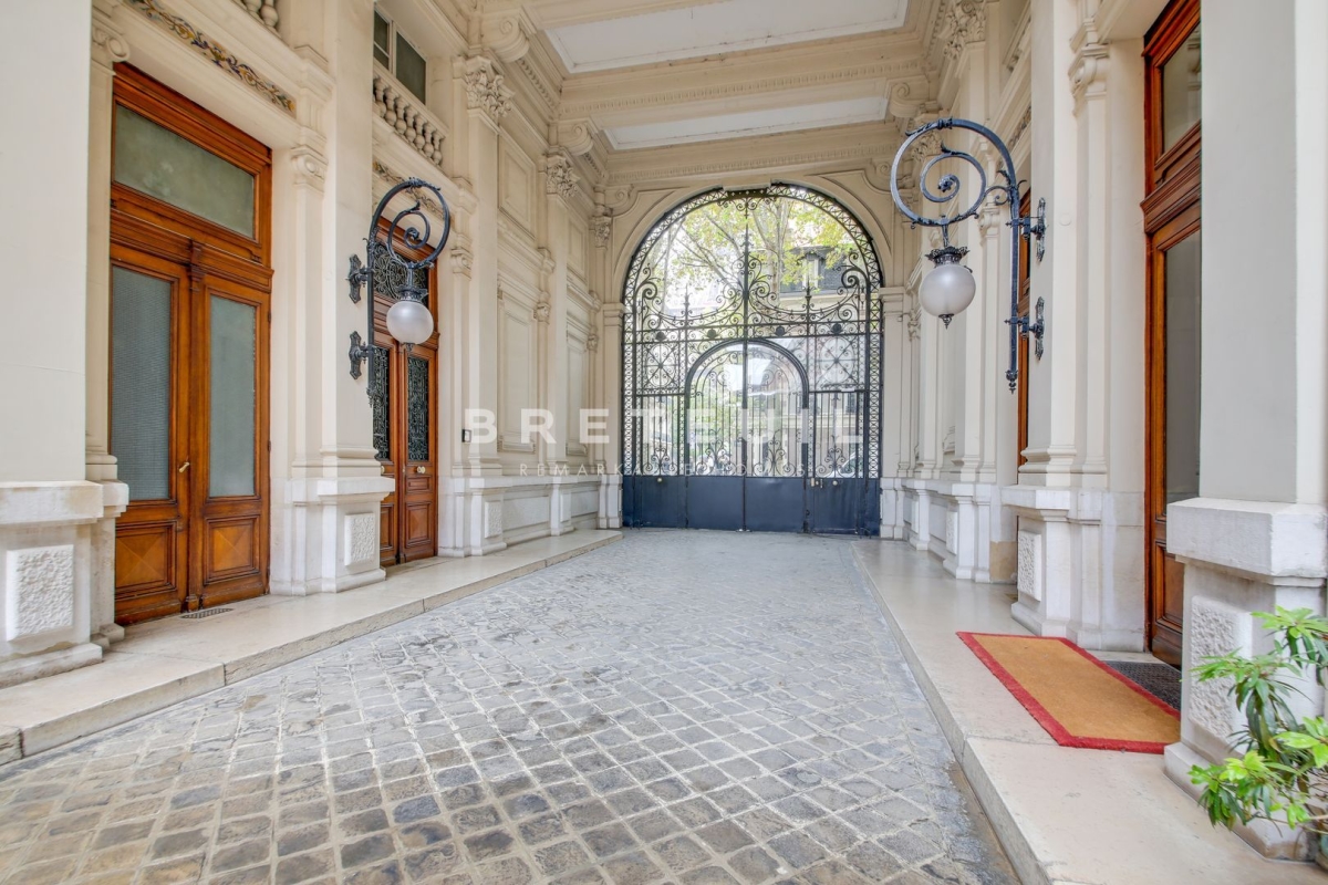 Appartement de luxe à vendre à Paris 7ème, 1 790 000 €, Photo 2