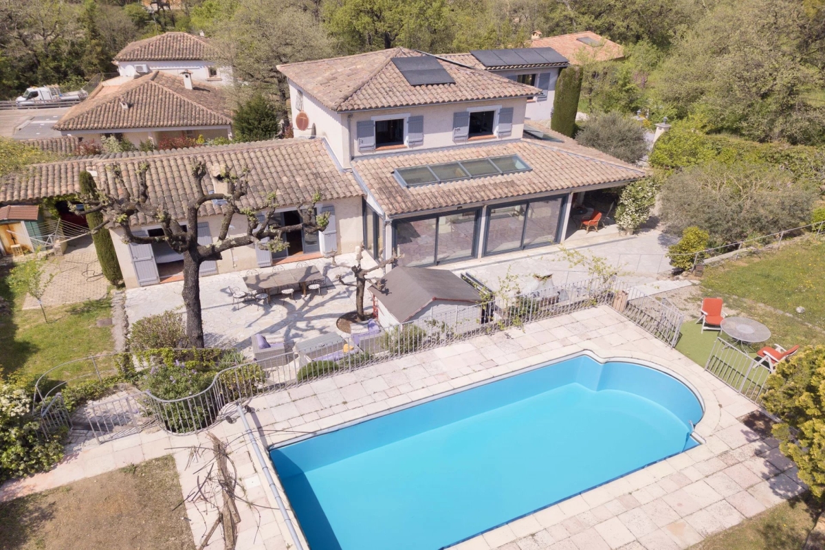 Maison de luxe à vendre à Mouans-Sartoux, 1 090 000 €, Photo 1