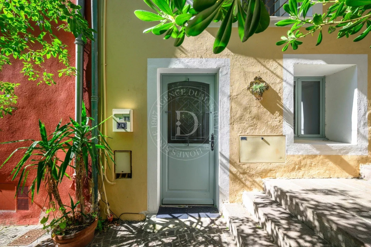 Luxury House for sale in Villefranche-sur-Mer, 975 000 €, Photo 2