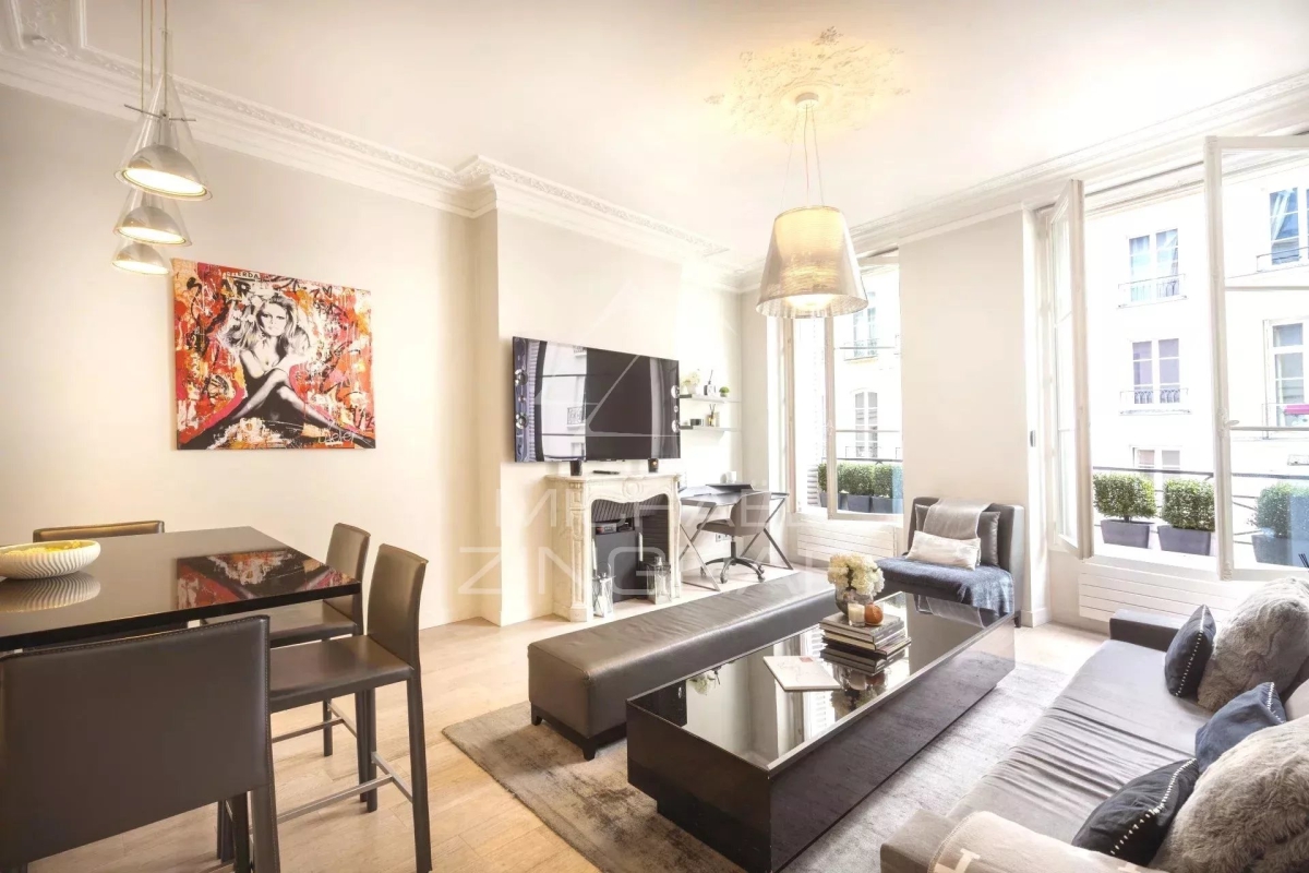Luxury Apartment for sale in Paris 1er, 1 180 000 €, Photo 3