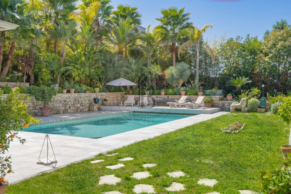 Maison de luxe à vendre à Mougins, 1 900 000 €, Photo 3