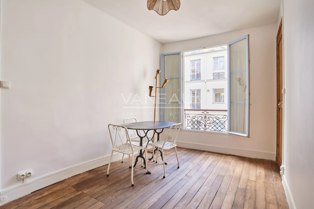 Luxury Apartment for sale in Paris 3ème, 530 000 €, Photo 4