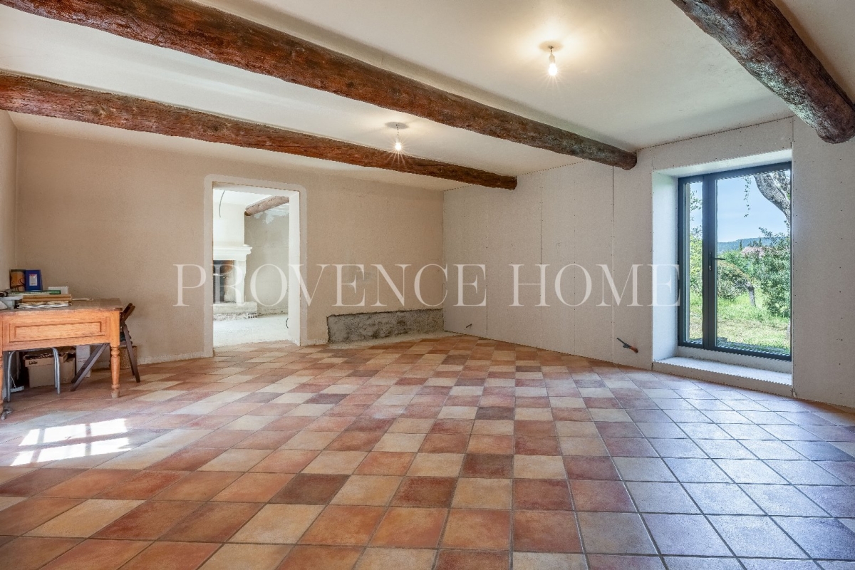 Luxury House for sale in Cabrières-d'Avignon, 730 000 €, Photo 4