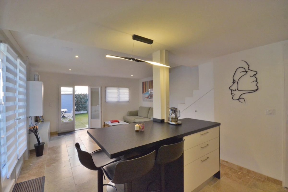 Maison de luxe à vendre à Grasse, 390 000 €, Photo 5
