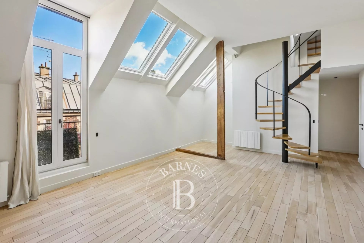 Luxury Apartment for sale in Paris 6Ème, 1 150 000 €, Photo 2