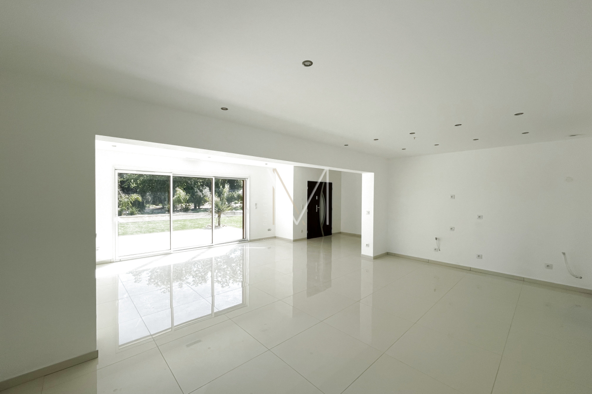 Luxury House for sale in Le Plan-de-La-Tour, 1 395 000 €, Photo 4