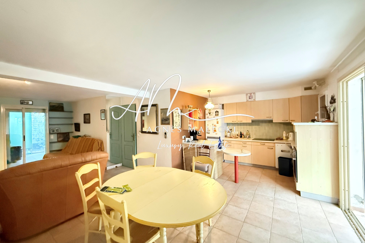 Maison de luxe à vendre à Cavalaire-sur-Mer, 590 000 €, Photo 5