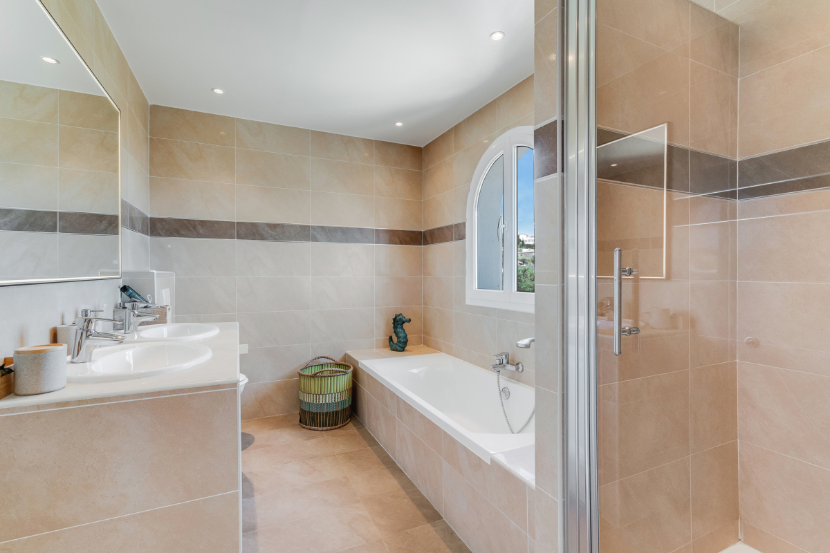 Luxury House for sale in Les Issambres, 1 890 000 €, Photo 5
