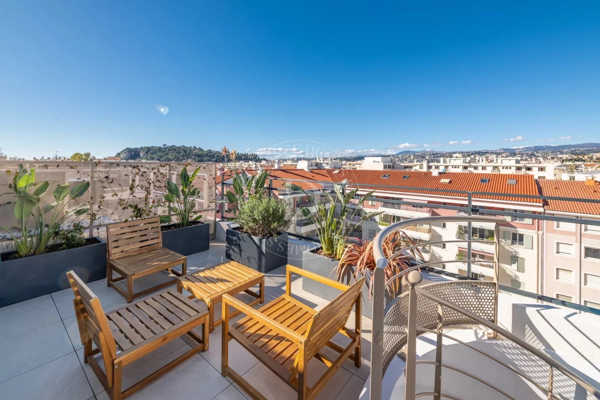 Appartement de luxe à vendre à Nice, 935 000 €, Photo 1
