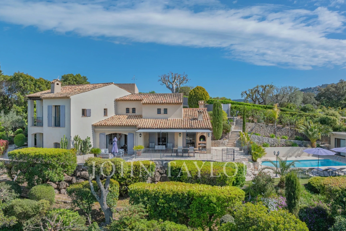 Maison de luxe à vendre à Mandelieu-la-Napoule, 1 870 000 €, Photo 1