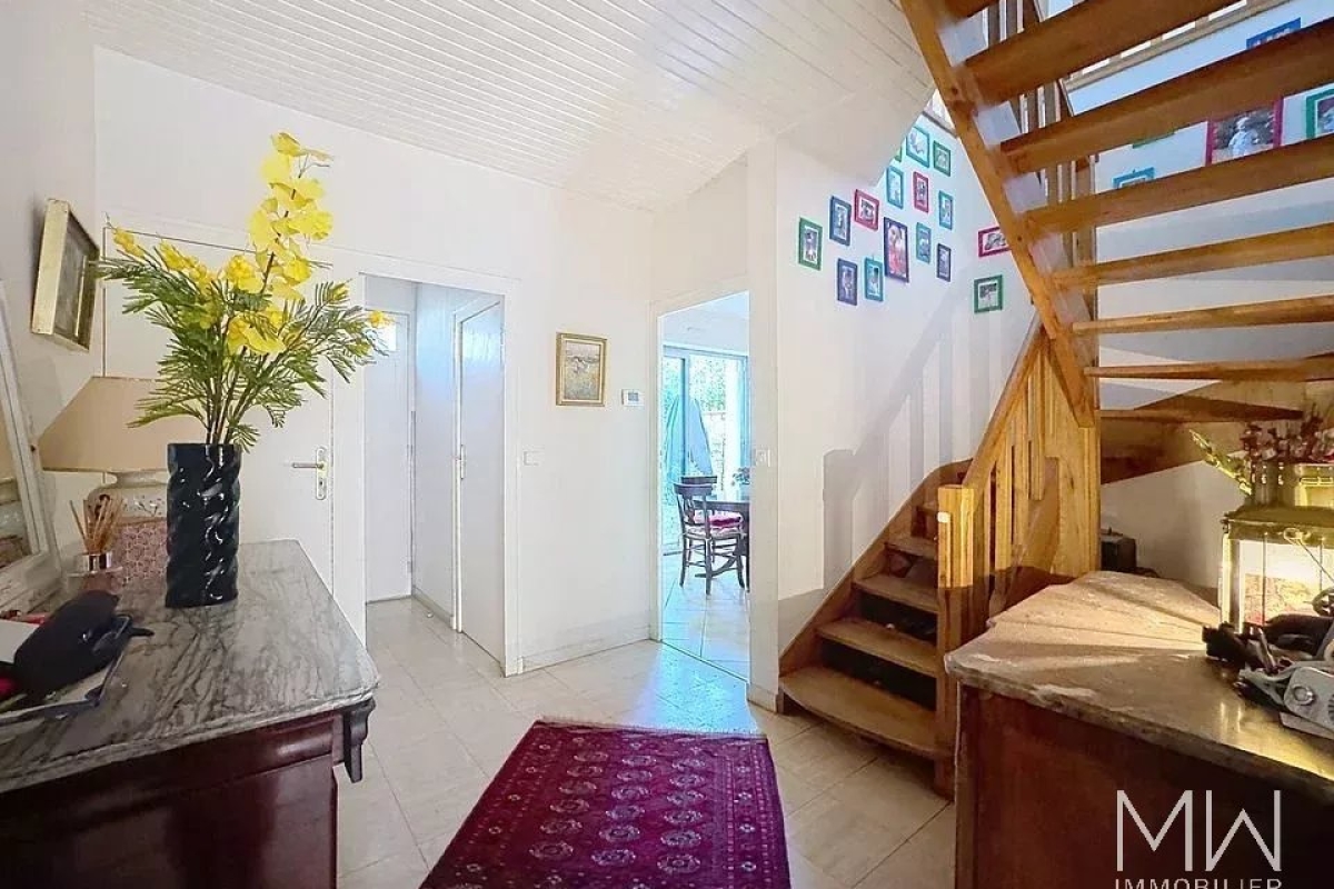 Maison de luxe à vendre à Bordeaux, 720 000 €, Photo 3