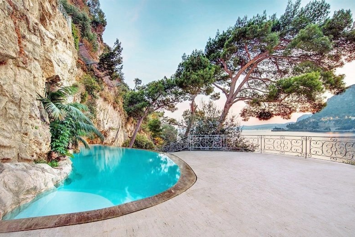 Luxury House for sale in Cap-d'Ail, 25 000 000 €, Photo 1