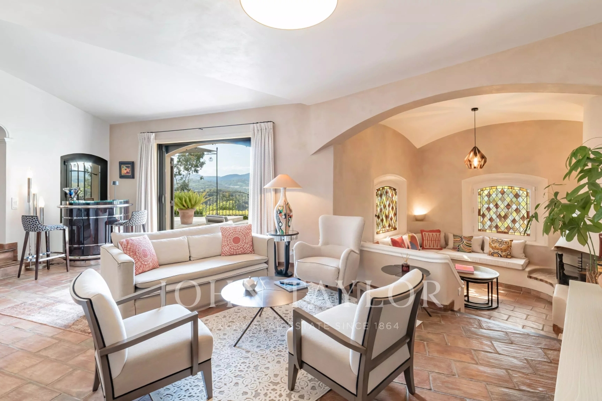 Maison de luxe à vendre à Mandelieu-la-Napoule, 1 870 000 €, Photo 5