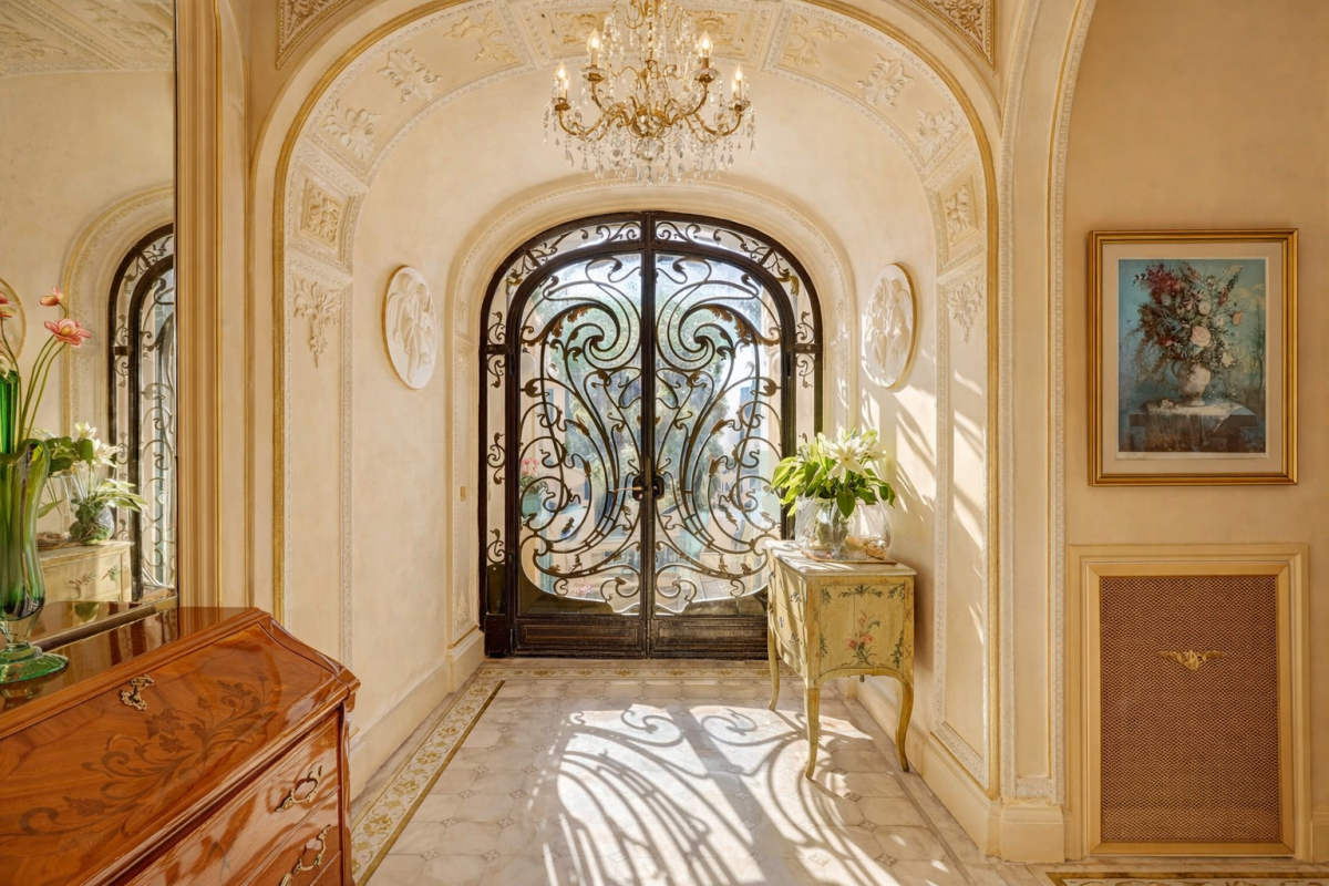 Luxury House for sale in Monaco, 39 500 000 €, Photo 2