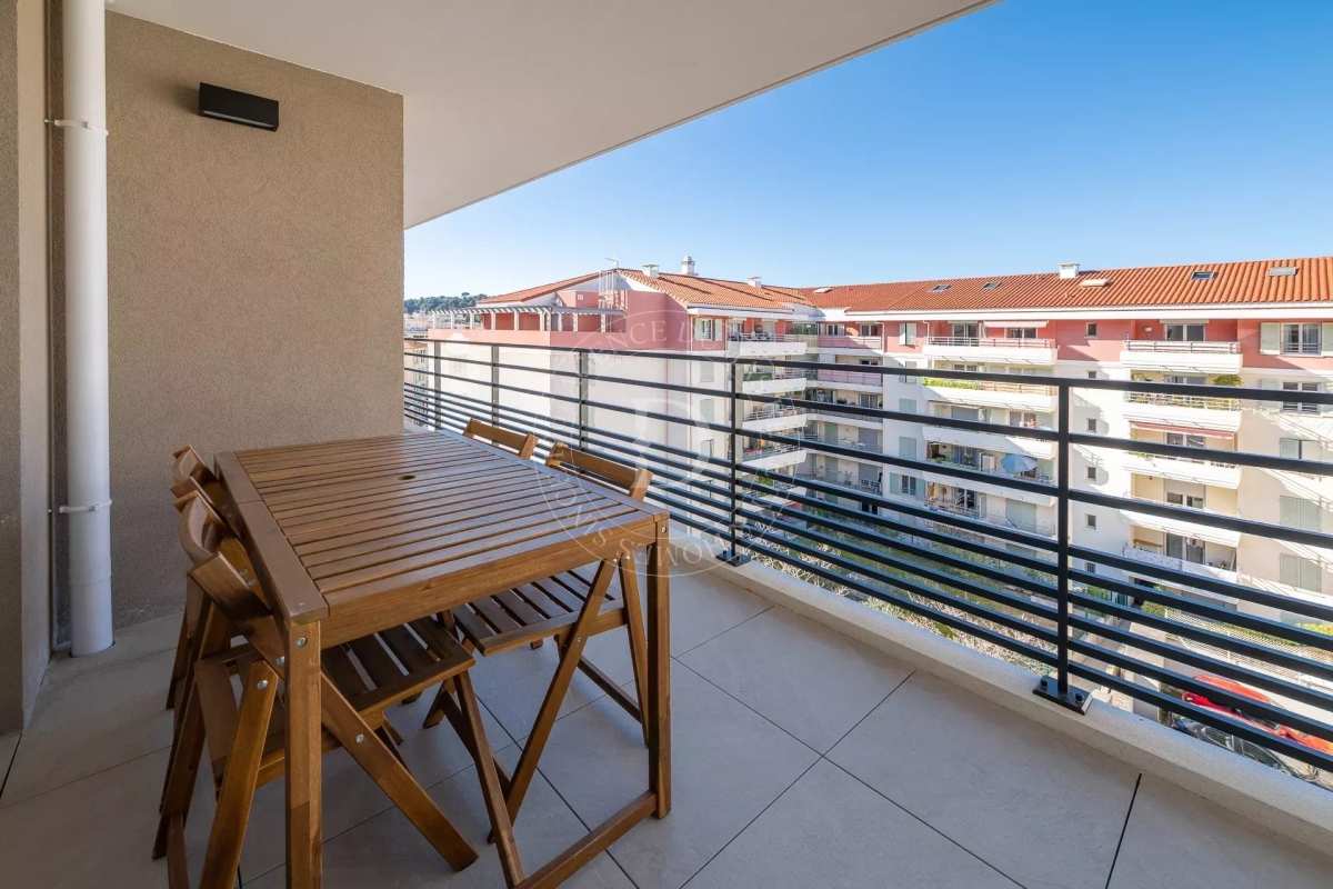 Luxury Apartment for sale in Nice, 575 000 €, Photo 7