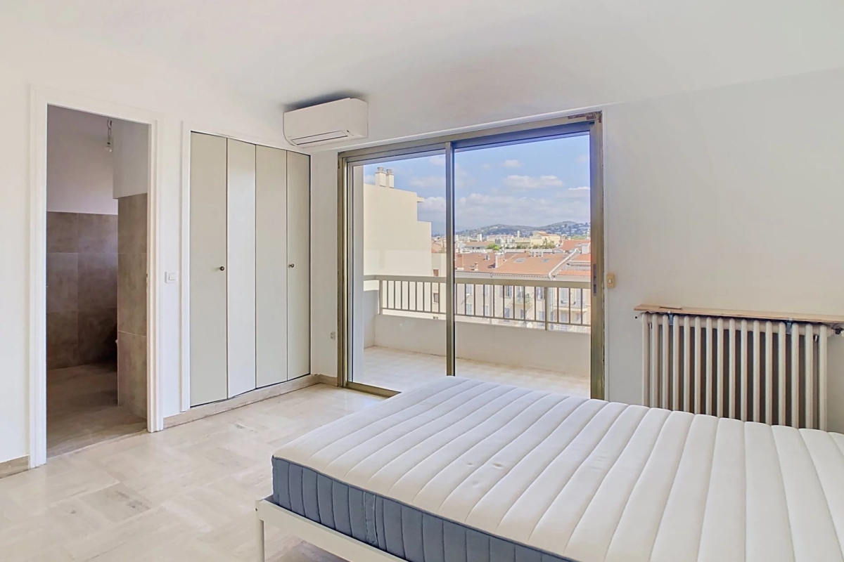 Appartement de luxe à vendre à Cannes, 990 000 €, Photo 2
