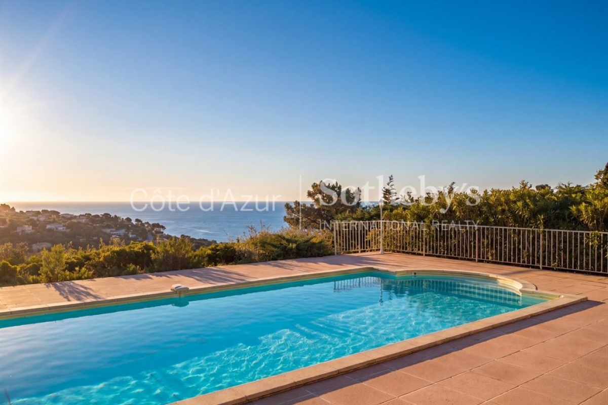 Luxury House for sale in Les Issambres, 1 170 000 €, Photo 4