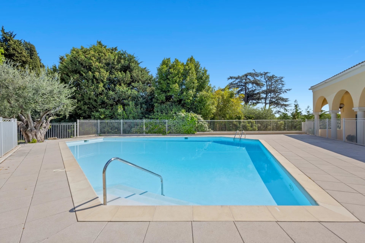 Luxury Apartment for sale in Cannes, 825 000 €, Photo 5