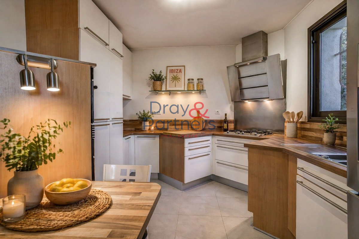 Luxury House for sale in Mandelieu-la-Napoule, 745 000 €, Photo 6