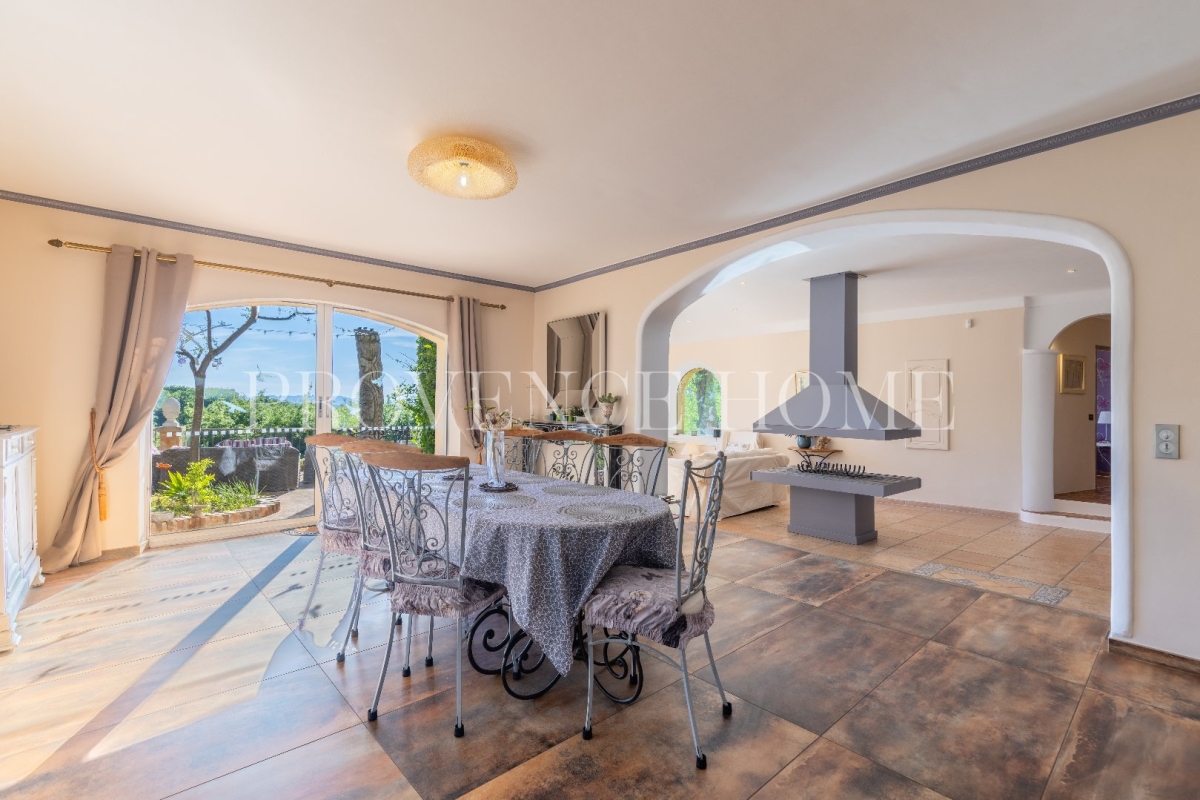 Maison de luxe à vendre à Robion, 1 350 000 €, Photo 6