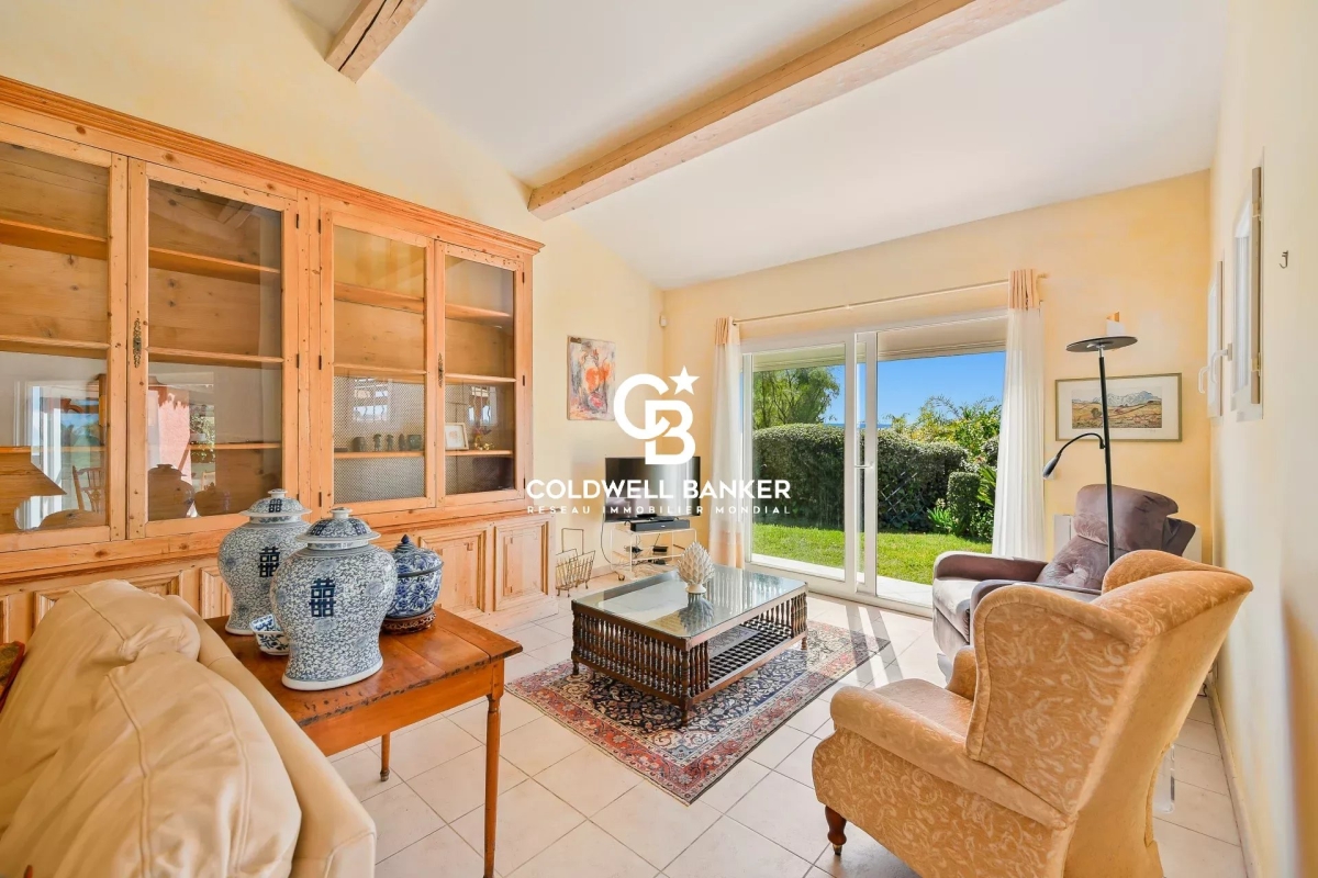 Maison de luxe à vendre à Carqueiranne, 1 595 000 €, Photo 1