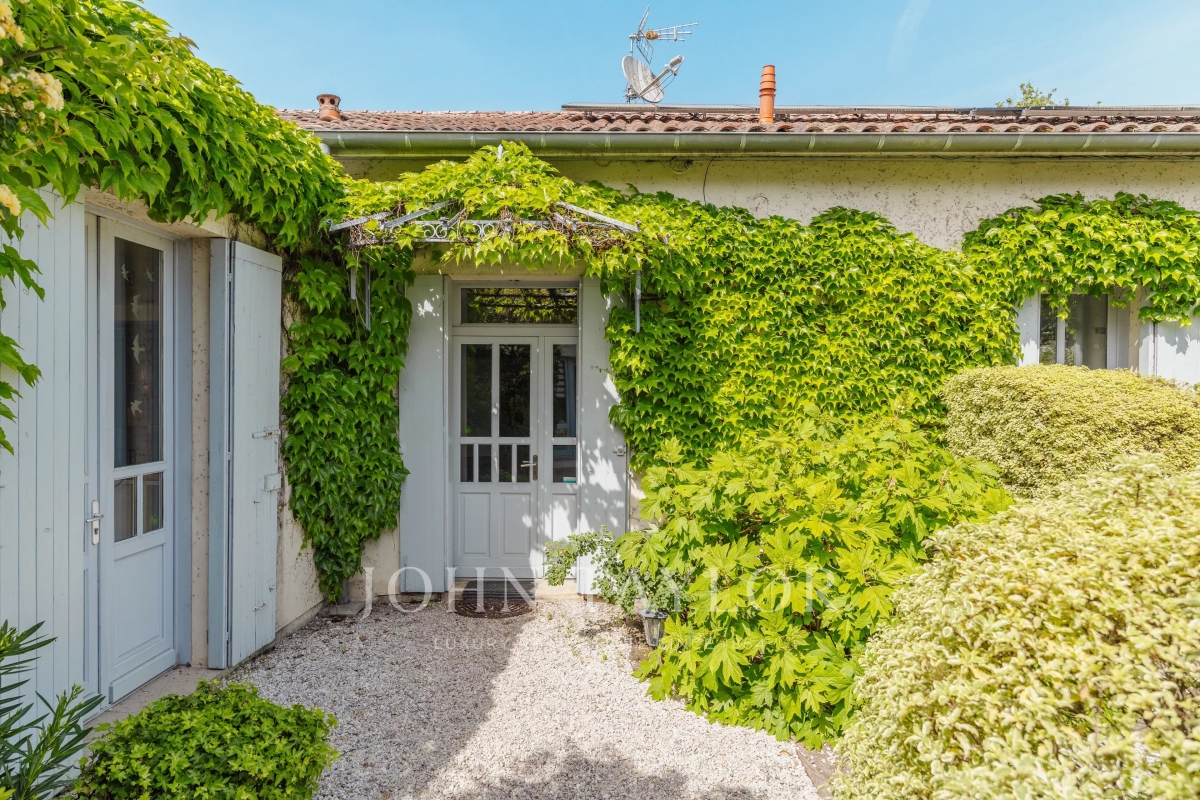 Luxury House for sale in Gradignan, 1 100 000 €, Photo 2